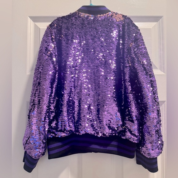 URBAN REPUBLIC EUC Sz 6X
Purple Sequin Kids Jacket - Picture 3 of 6